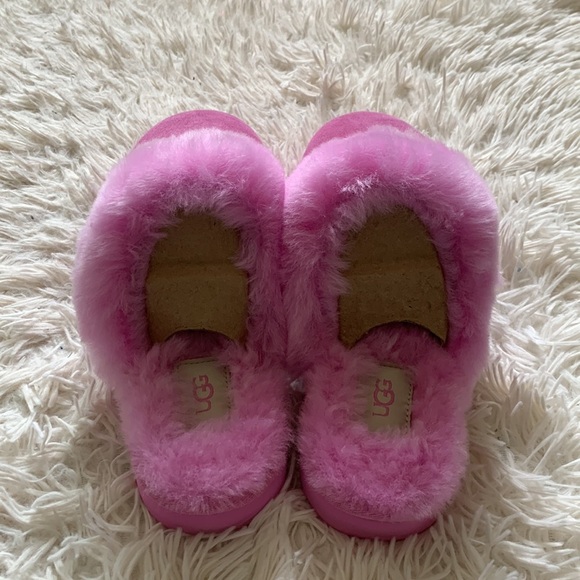 NWB authentic UGG cozy genuine slippers in echinacea pink - Picture 3 of 10